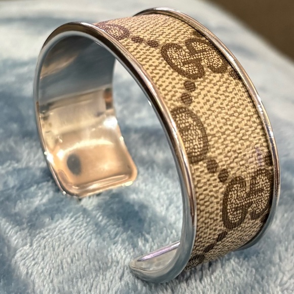 Gucci Jewelry - Gucci GG Stylish Silver and Tan Cuff Bracelet